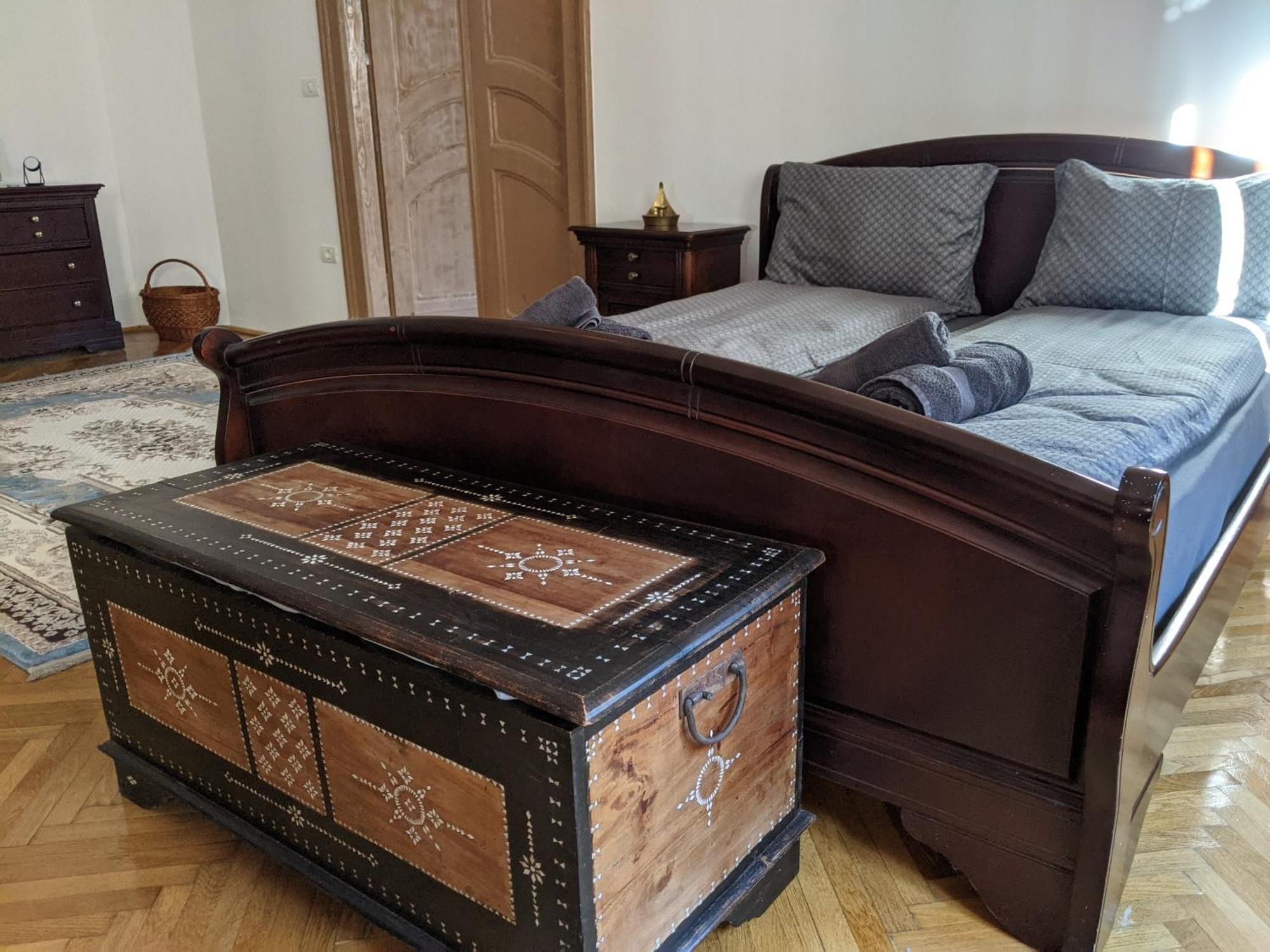 Ultra-Central Apartment In The Loffler Palace Timisoara Exterior photo